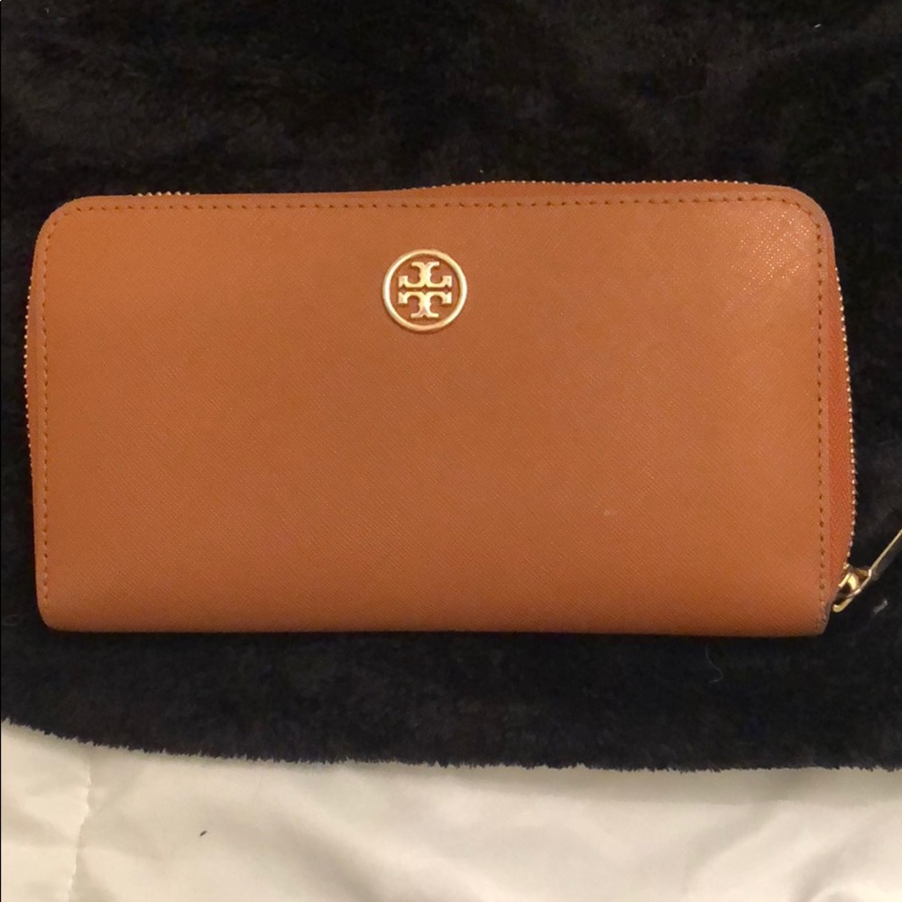 Tory Burch Wallet